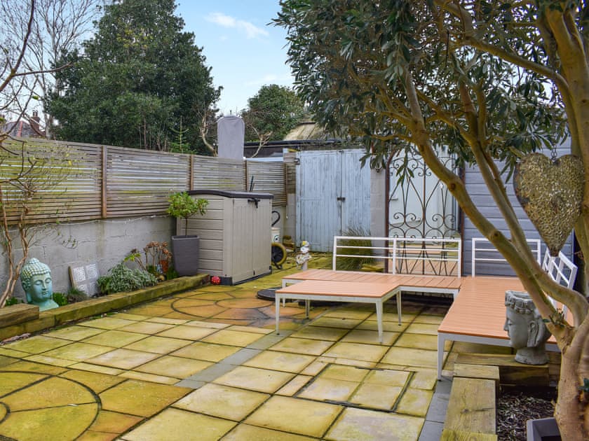 Outdoor | Beachcroft, Bournemouth