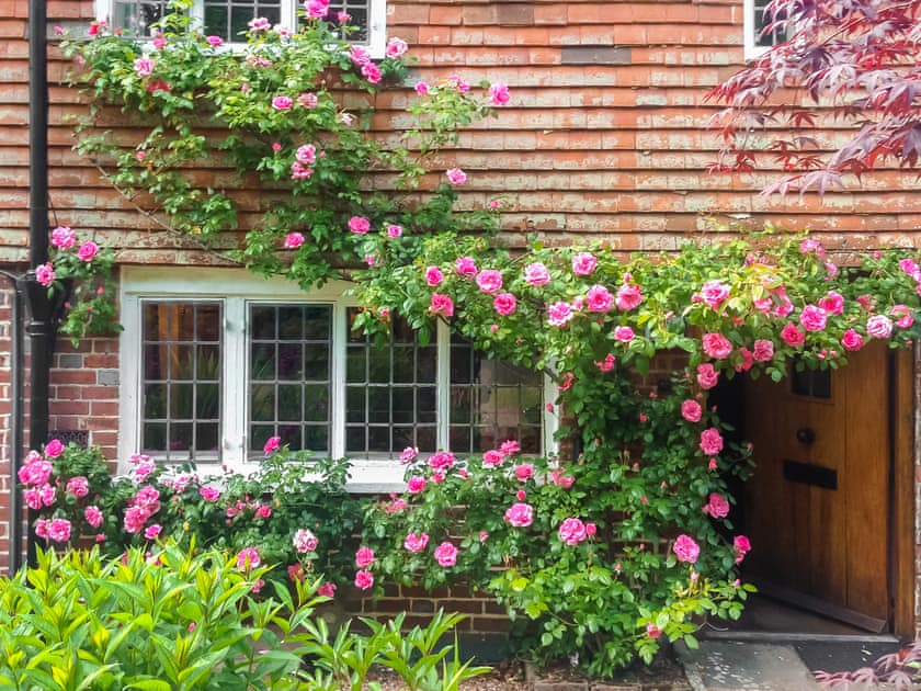 Exterior | School Hill House, Hartfield