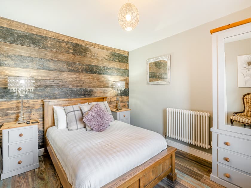 Double bedroom | North Plain Barn - North Plain Farm, Bowness-on-Solway