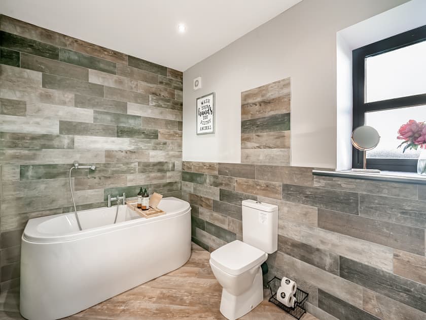 Bathroom | North Plain Barn - North Plain Farm, Bowness-on-Solway