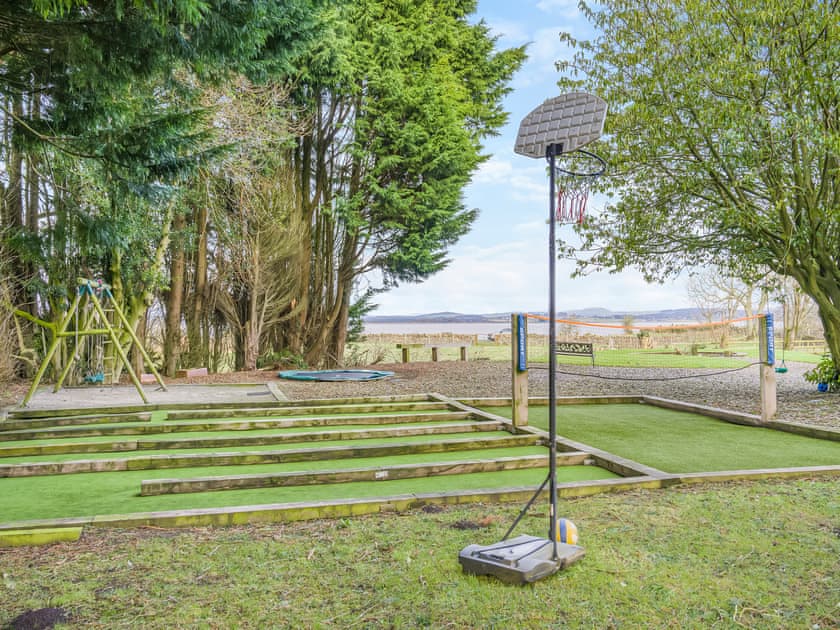 Garden and grounds | North Plain Barn - North Plain Farm, Bowness-on-Solway