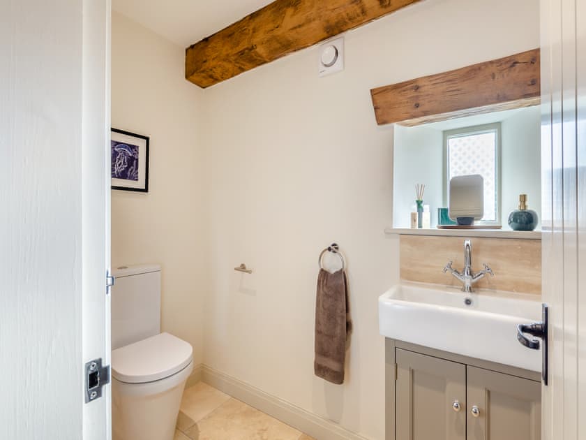 Bathroom | Badger Hill Barn, Hanlith