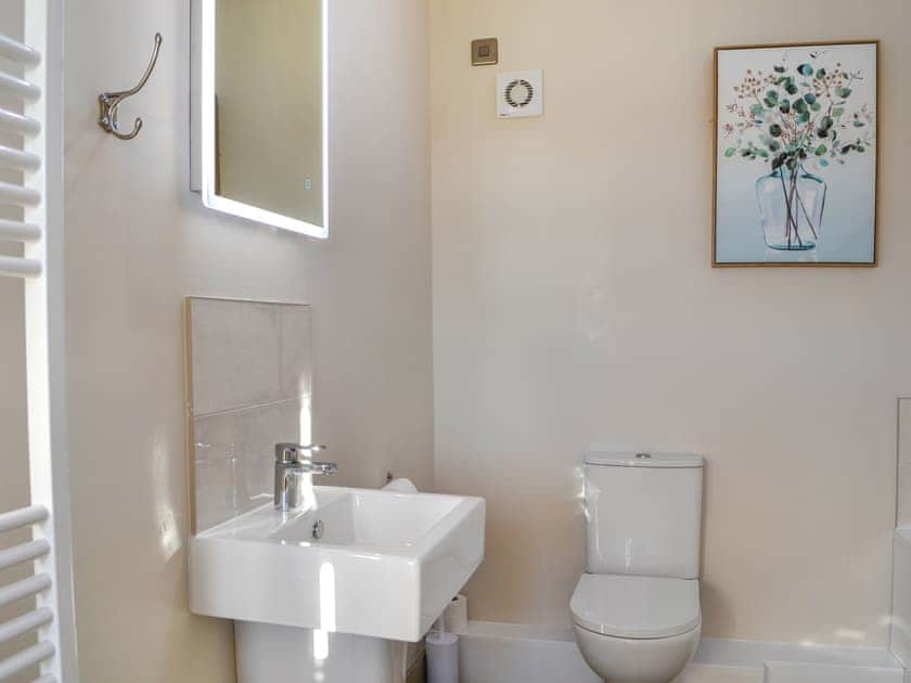Bathroom | The Foldyard - Manor Farm Properties, Cranswick, near Driffield