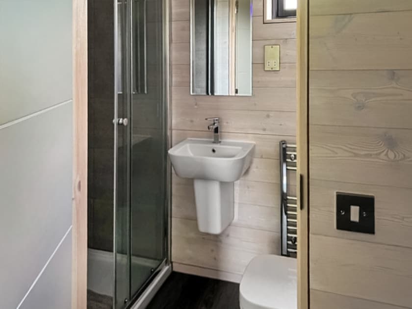 Bathroom | Peregrine - Oakwood Glamping Pods, Aviemore