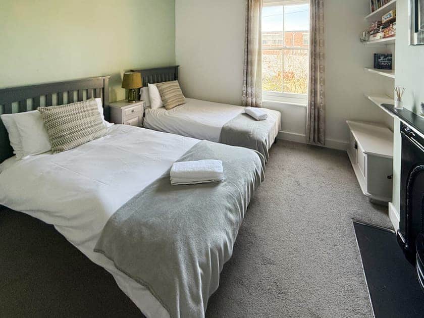 Twin Bedroom | Augustines Cottage, Canterbury