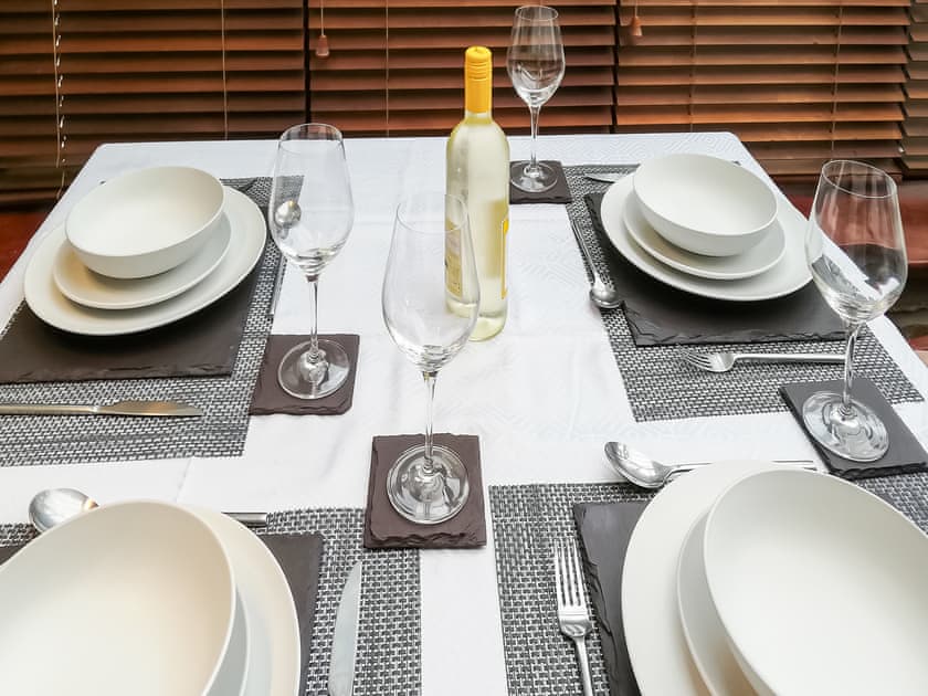 Dining Area | Maes Derlwyn, Llanberis, near Caernarfon