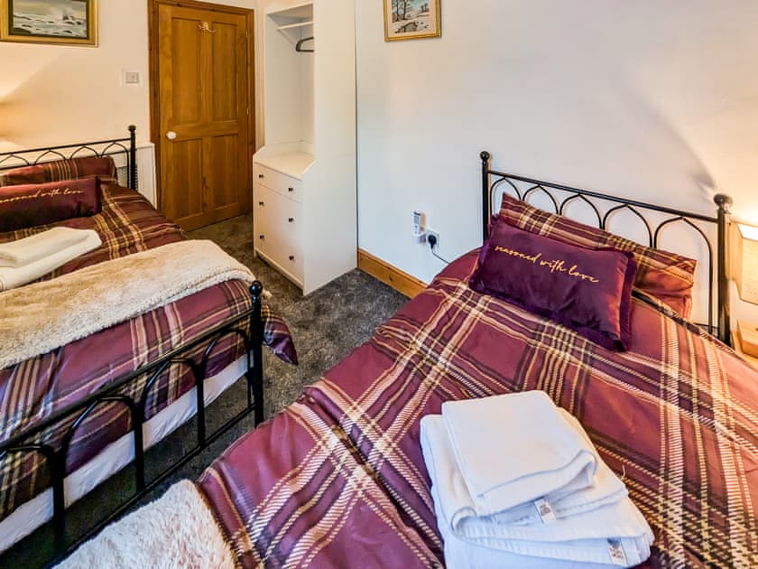 Twin bedroom | Prior Bank, Canonbie