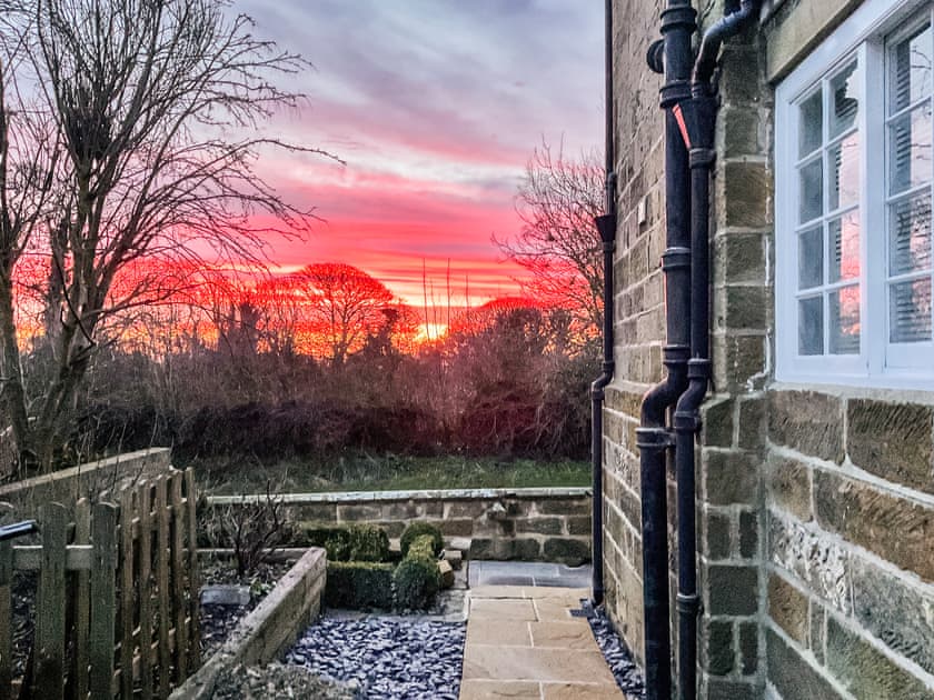 Exterior | Rose Cottage, Fylingthorpe, near Whitby