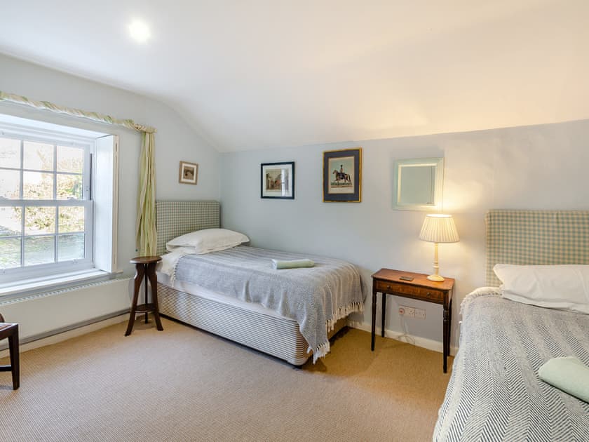 Twin bedroom | Derwas, Colwyn Bay