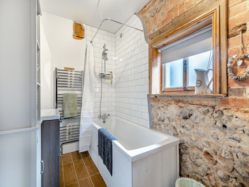 Bathroom | Melrose Cottage, Cromer