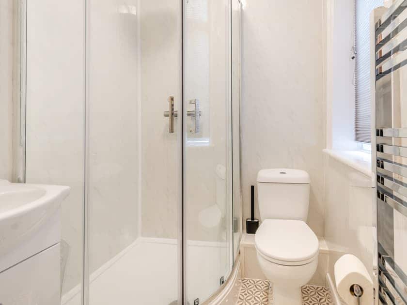 Bathroom | The Hyding Hole, Whitby