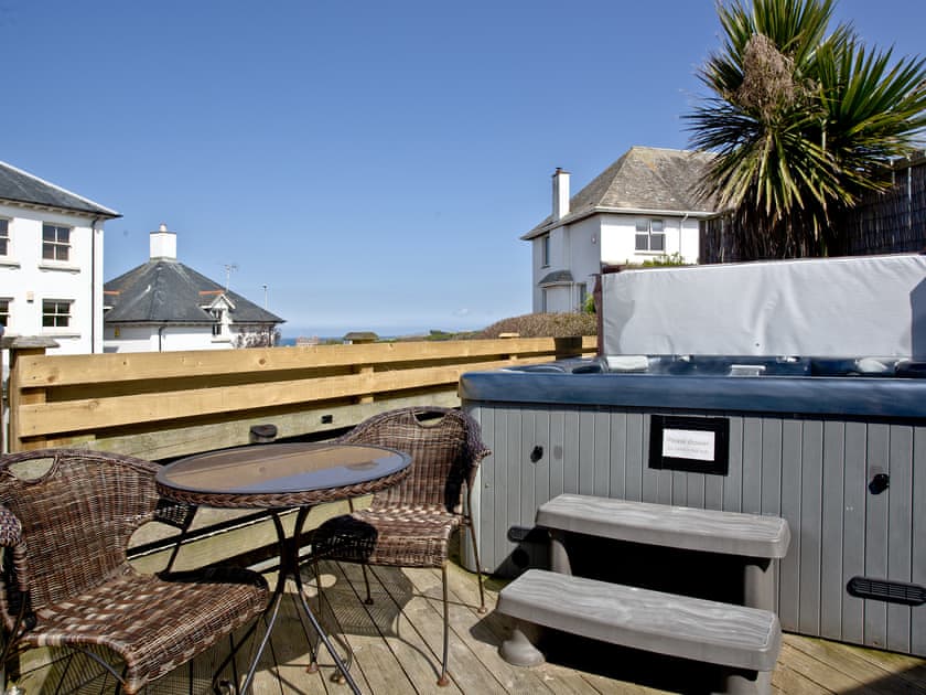 Hot tub | Headland Views, Newquay