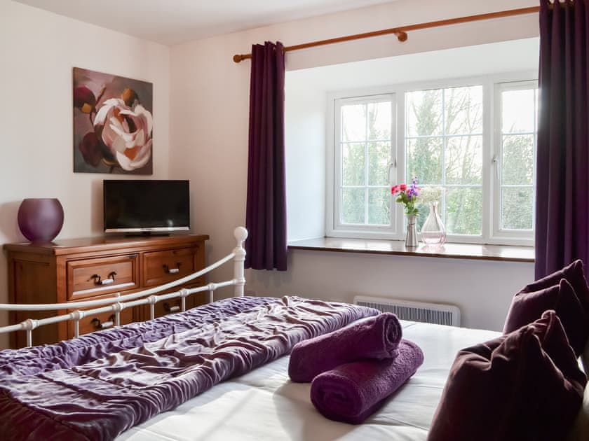 Double bedroom | River Cottage (Luxury) - Low Mill Farm Cottages, East Ayton near Scarborough