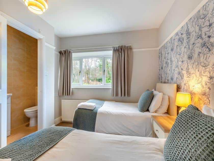 Twin bedroom | Corner Cottage, Troutbeck Bridge, near Windermere