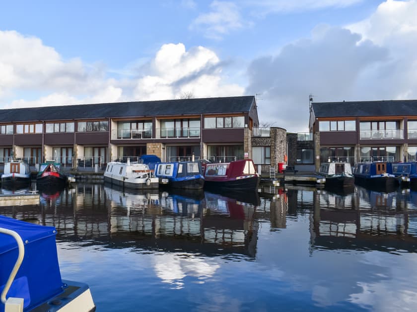 Exterior | Swan House, Carnforth