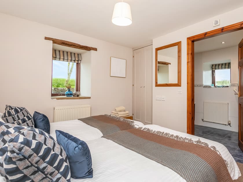 Twin bedroom | Higher Paradise, Horton-in-Craven, near Skipton
