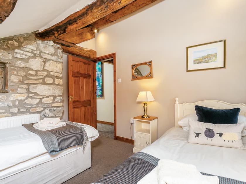 Twin bedroom | Higher Paradise, Horton-in-Craven, near Skipton