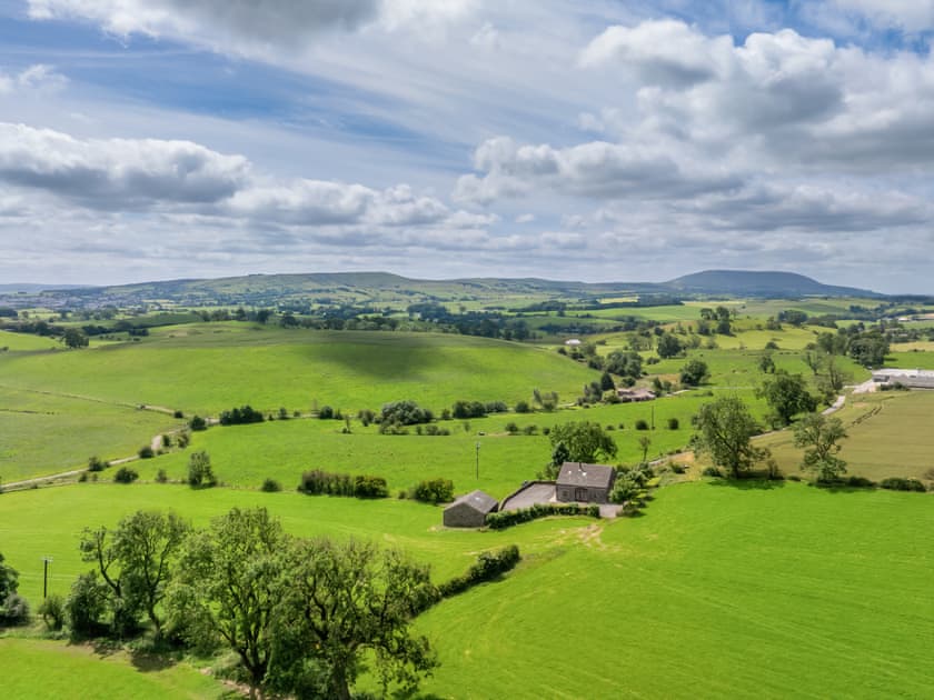 Setting | Higher Paradise, Horton-in-Craven, near Skipton