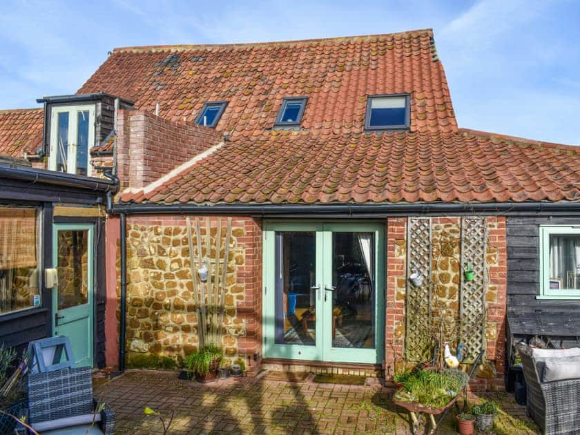 Exterior | The Old Barn - Norfolk Coastal Cottages, Heacham, near Hunstanton