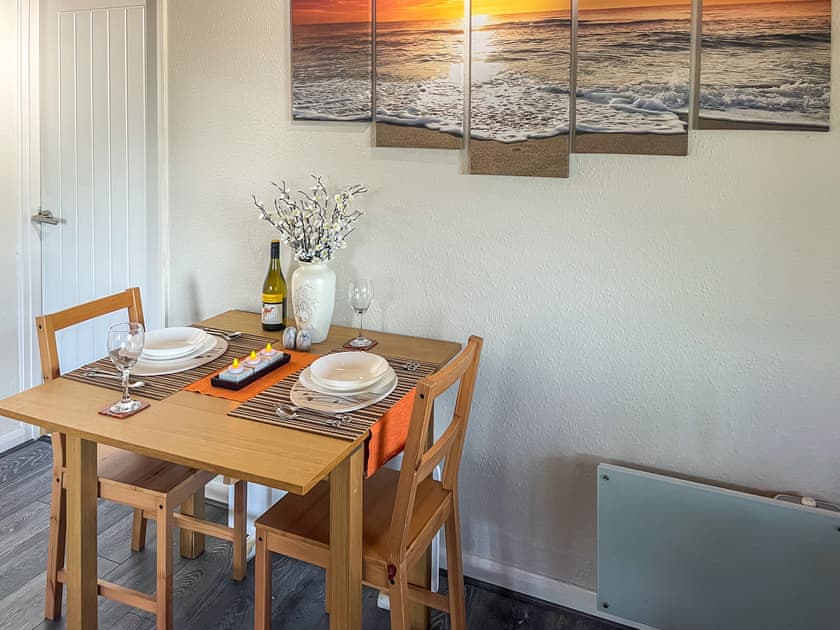 Dining Area | Valley View Lodge, Bideford