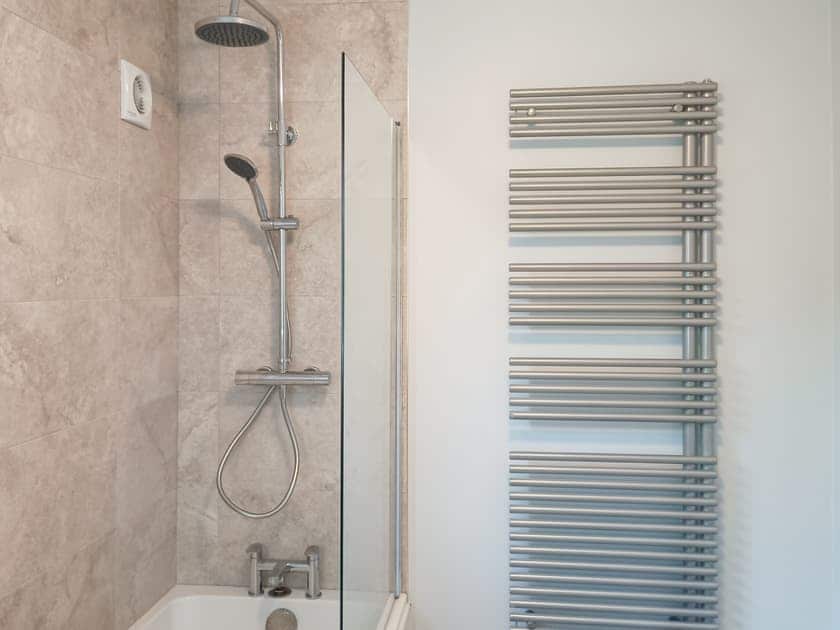 Bathroom, shower over bath | The Wheelhouse, Whitby
