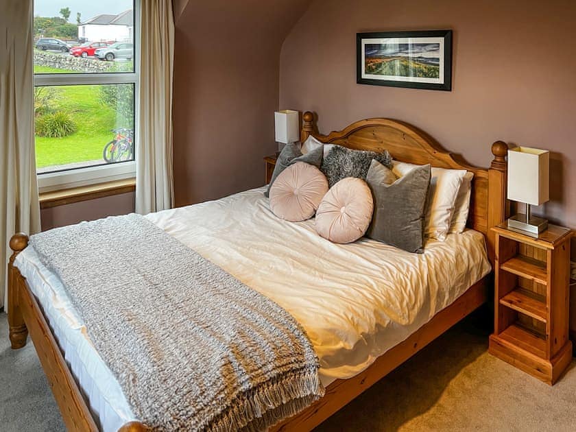 Double bedroom with golf course views | Saffron, Portpatrick, near Stranraer 