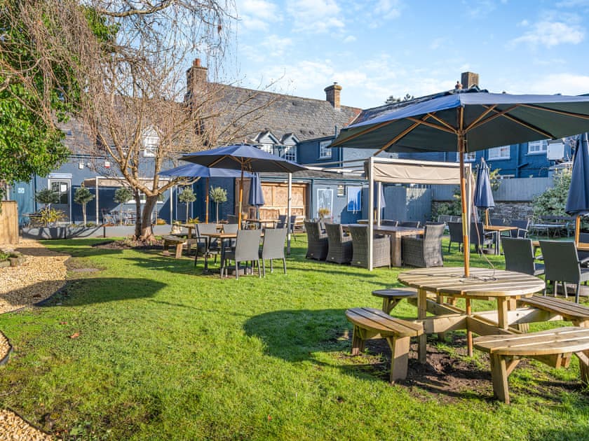 Outdoor | The Bluebell Country Inn, Glangrwyney Crickhowell