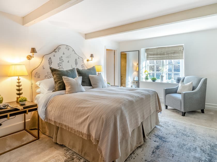 Double bedroom | The Bluebell Country Inn, Glangrwyney Crickhowell