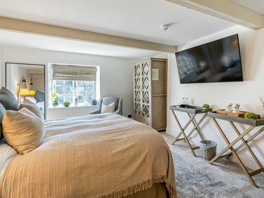 Double bedroom | The Bluebell Country Inn, Glangrwyney Crickhowell