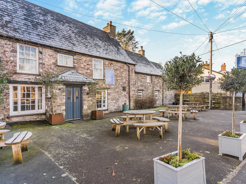Exterior | The Bluebell Country Inn, Glangrwyney Crickhowell