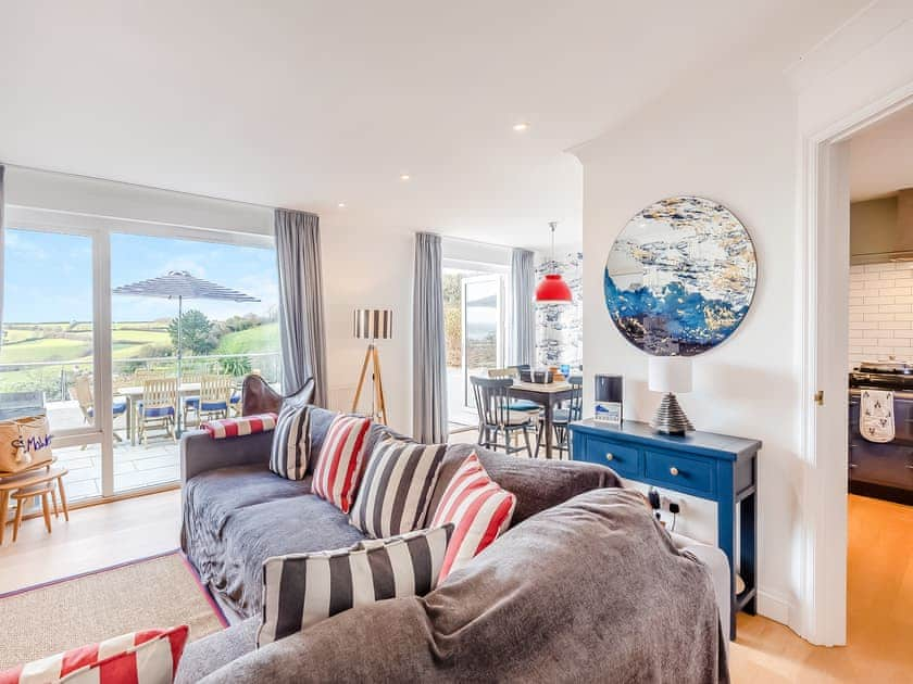 Open plan living space | Sea Pink, St Just in Roseland