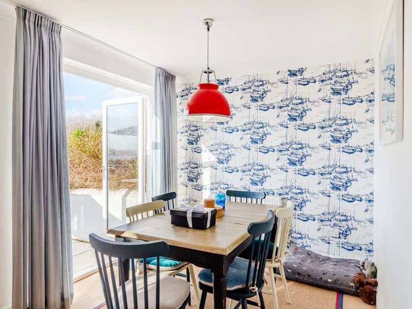 Open plan living space | Sea Pink, St Just in Roseland