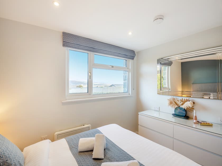 Double bedroom | Swyn Y Don, Llandanwg, near Harlech