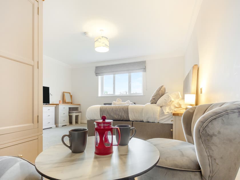 Double bedroom | Gwel Y Castell - Salop Caravans, Harlech