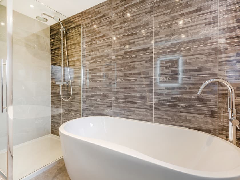 Bathroom | Gwel Y Castell - Salop Caravans, Harlech