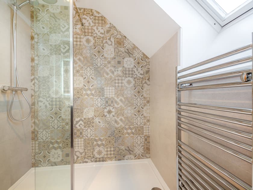 Bathroom | Gwel Y Castell - Salop Caravans, Harlech