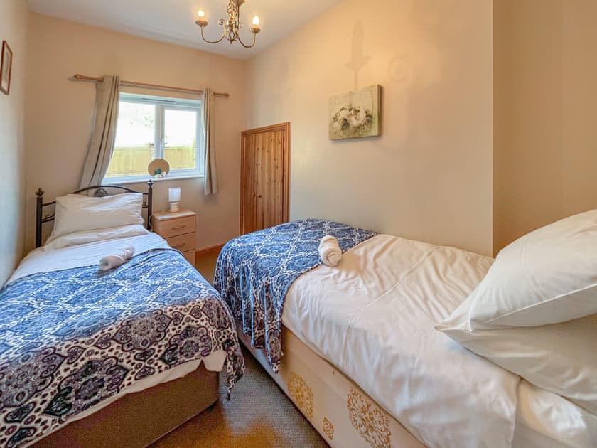Twin bedroom | The Pottery, Horncastle