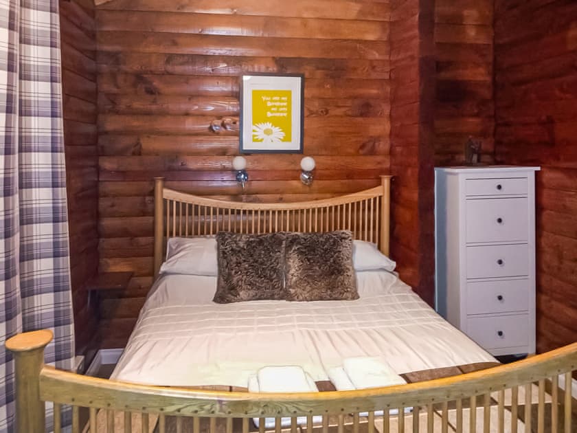 Double bedroom | Grouse Lodge, Dunoon