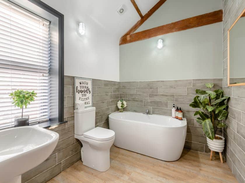 Bathroom | The Barn Owl - North Plain Farm, Bowness-on-Solway