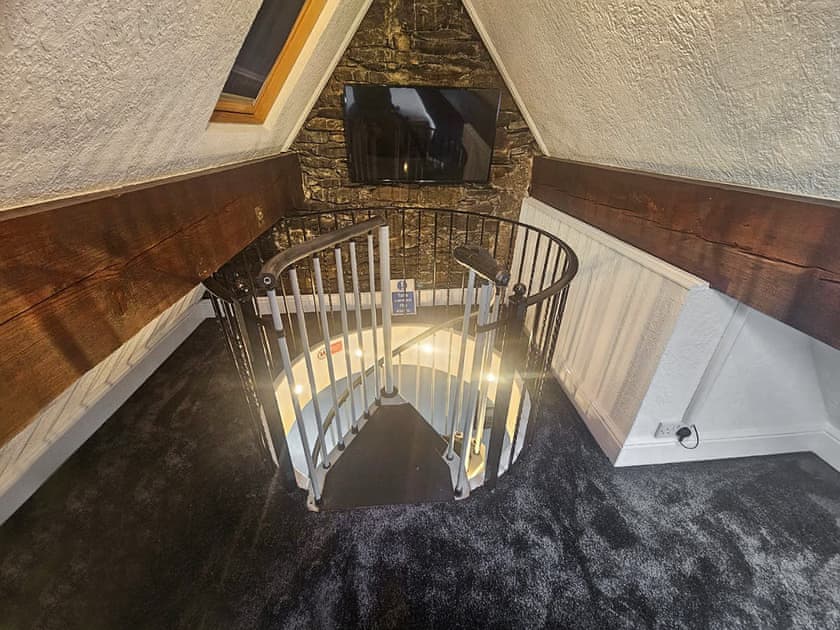Double bedroom | Newfold Cottage, Bowness-on-Windermere