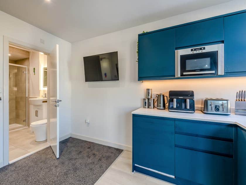 Kitchen | Sand Dune - Eden Bay Serviced Apartments, Morecambe