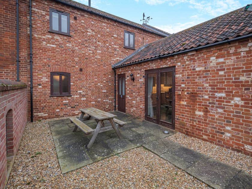 Exterior | Woodpecker Barn - Piggyback Barns, Sculthorpe, Fakenham