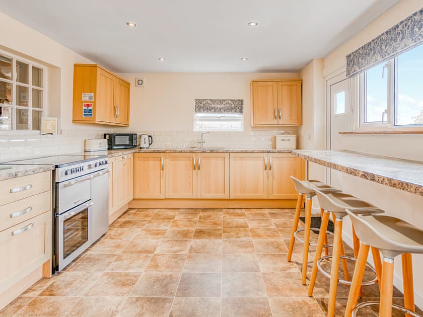 Kitchen | The Farmhouse, St Austell