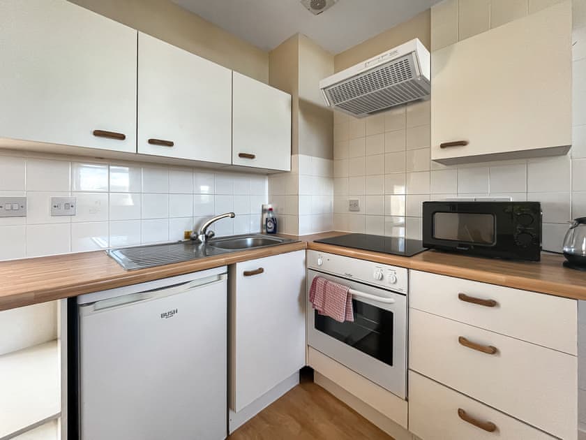 Kitchen | Studio Apartment 106 - Herstmonceux Castle Estate, Herstmonceux