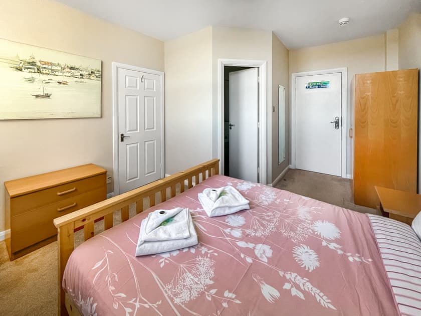Double bedroom | Studio Apartment 106 - Herstmonceux Castle Estate, Herstmonceux