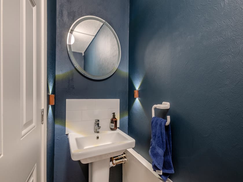 WC Warrington House | Warrington House - Warrington Retreat, Thornton-le-Dale, near Pickering