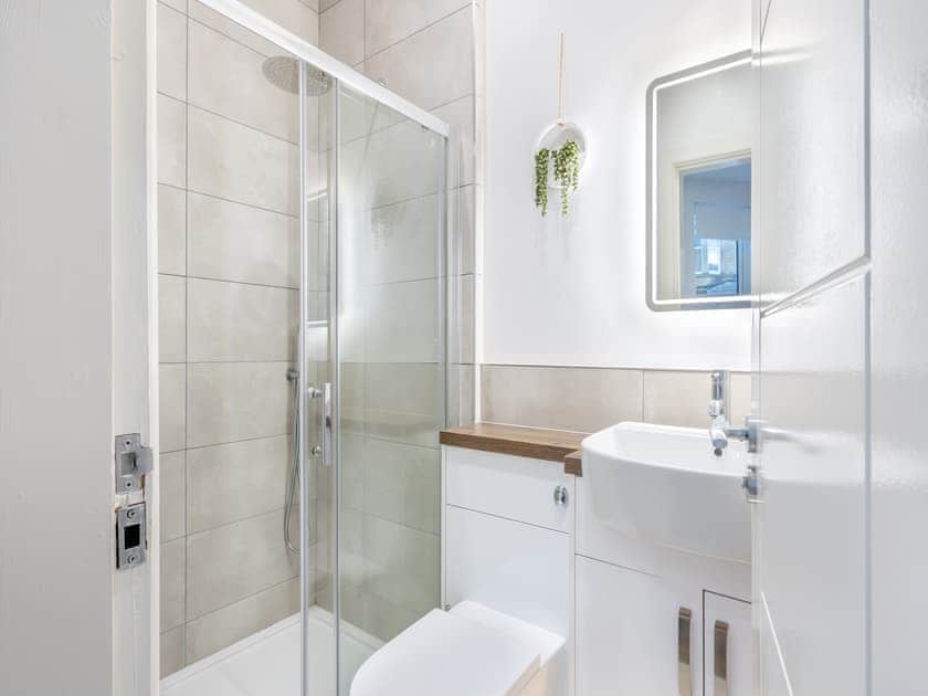 Surrounding area | Promenade - Eden Bay Serviced Apartments, Morecambe