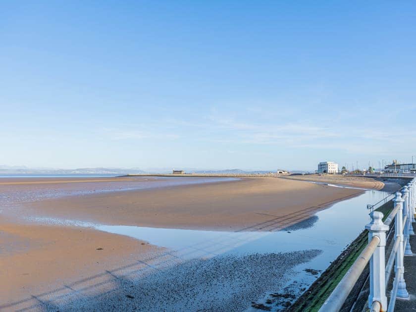 Surrounding area | Promenade - Eden Bay Serviced Apartments, Morecambe