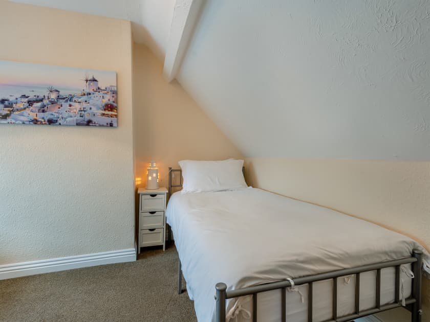 Twin bedroom | Tennay Cottage, Wareham