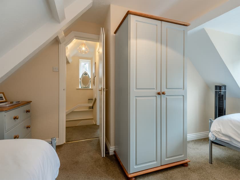 Twin bedroom | Tennay Cottage, Wareham